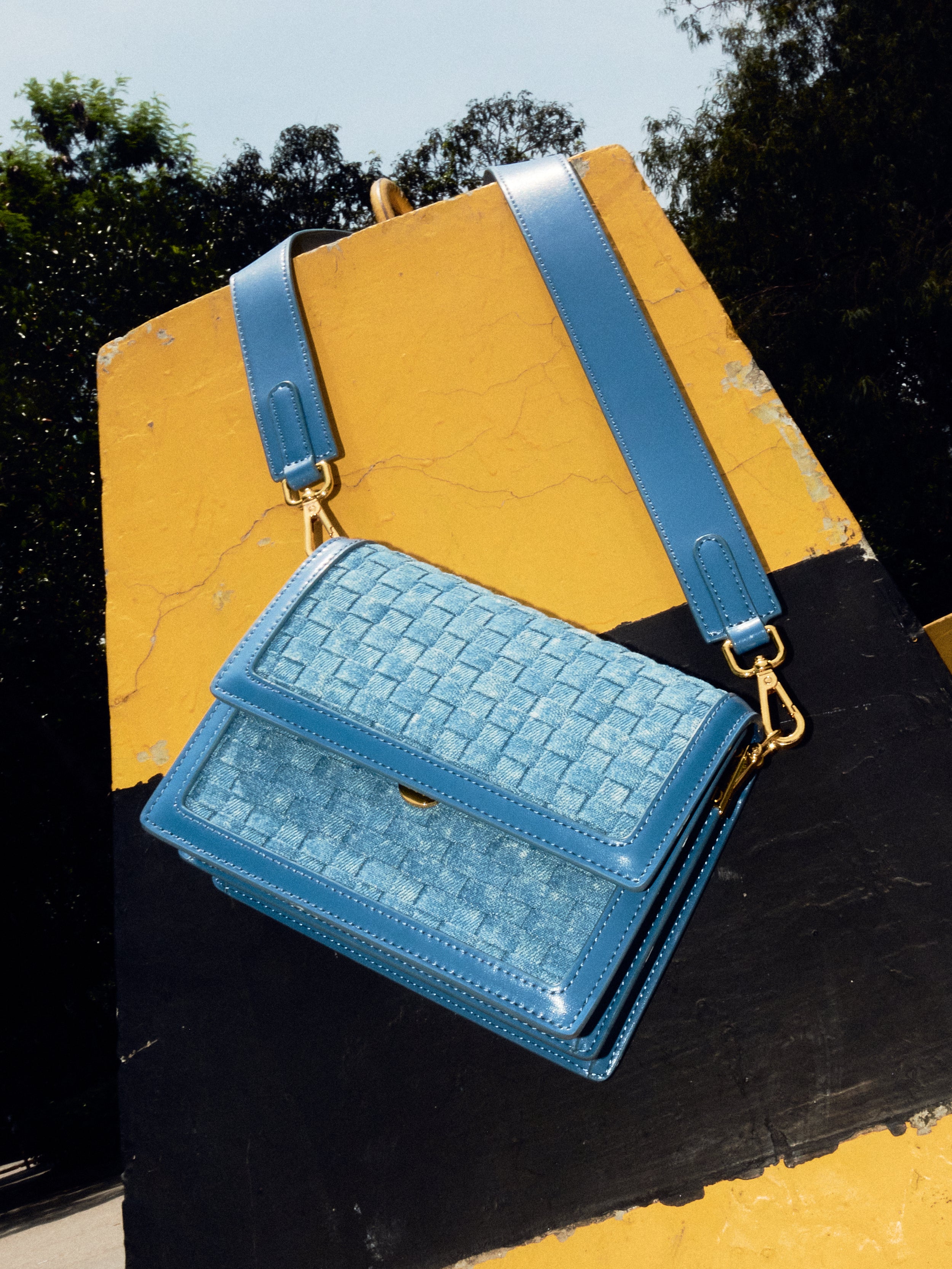 Blue JW PEI Mini Flap Women's Crossbody Bags | VB0624785